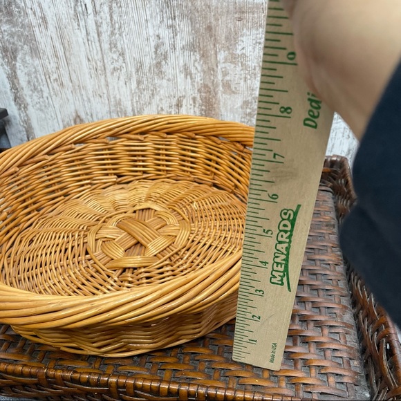 Boho vintage Woven Wicker Basket - Picture 4 of 5
